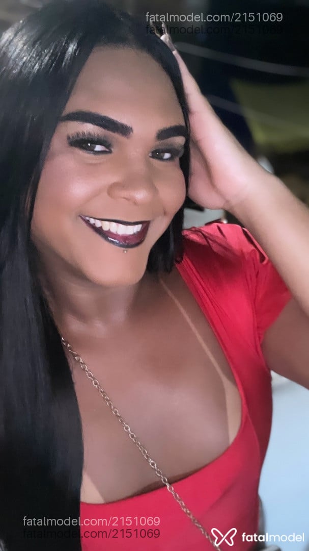 Acompanhante mulher trans morena (o) de olhos castanhos em Salvador - Melzinhaa