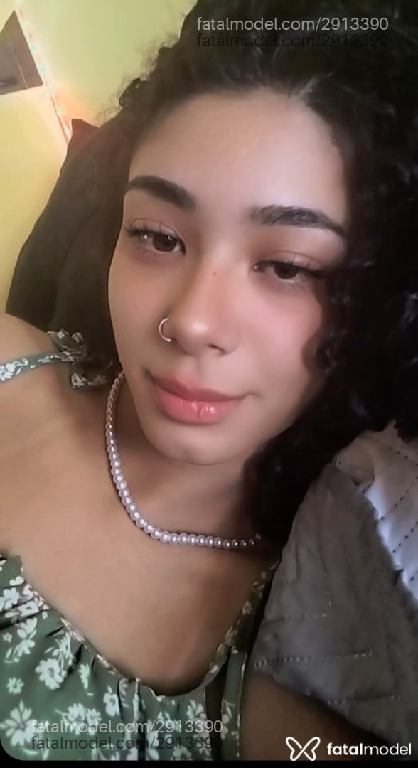 Acompanhante mulher morena (o) de olhos pretos em Rio de Janeiro - Leidy