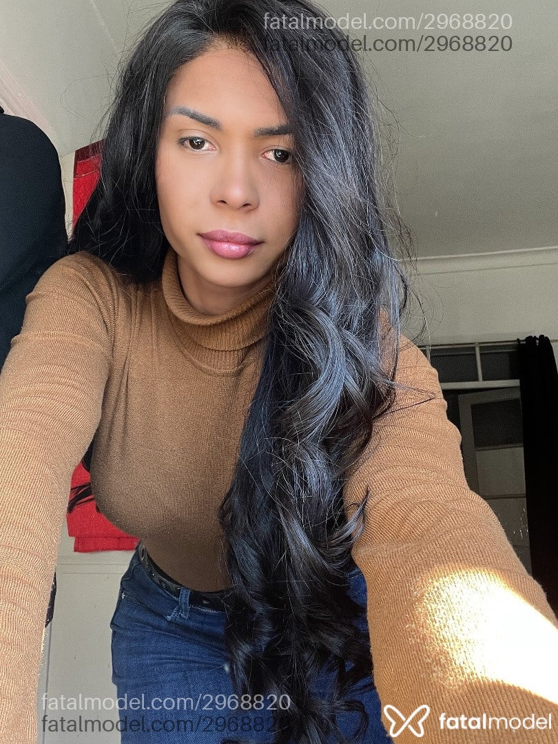 Acompanhante mulher trans morena (o) de olhos pretos em Fortaleza - Musatrans