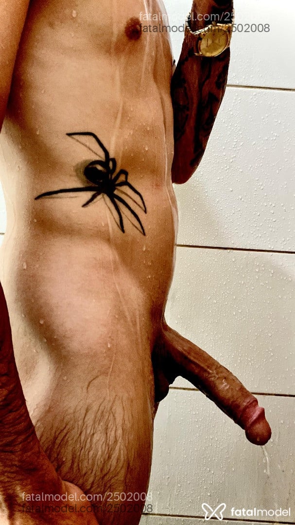 Acompanhante homem com cabelo castanho de olhos castanhos em Ipatinga - Matheus