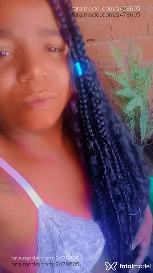 Acompanhante mulher morena (o) de olhos pretos em Pocrane - Gabriela