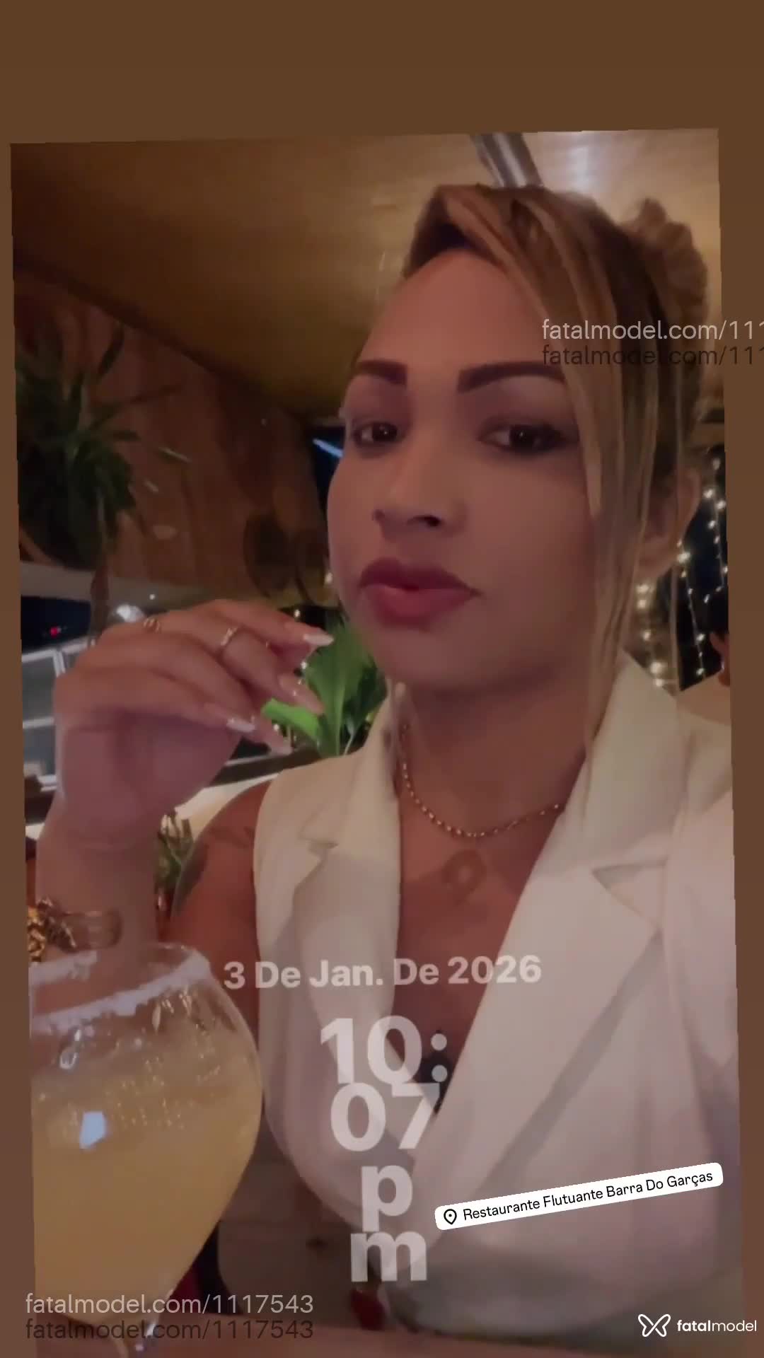 Acompanhante travesti loira (o) de olhos castanhos em Ribeirão Cascalheira Acompanhante travesti loira (o) de olhos castanhos em Ribeirão Cascalheira - Mell Carvalho