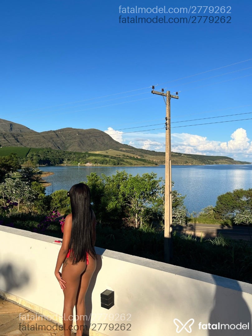 Acompanhante mulher morena (o) de olhos castanhos em Belo Horizonte - Pérola