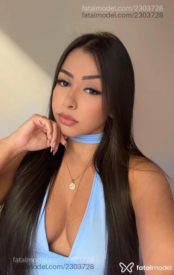 Acompanhante mulher morena (o) de olhos castanhos em Chapecó - Bruna