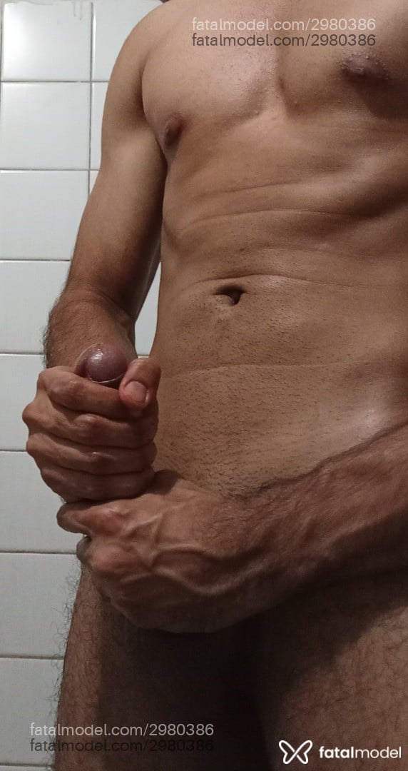 Acompanhante homem morena (o) de olhos castanhos em São Paulo - Bruno