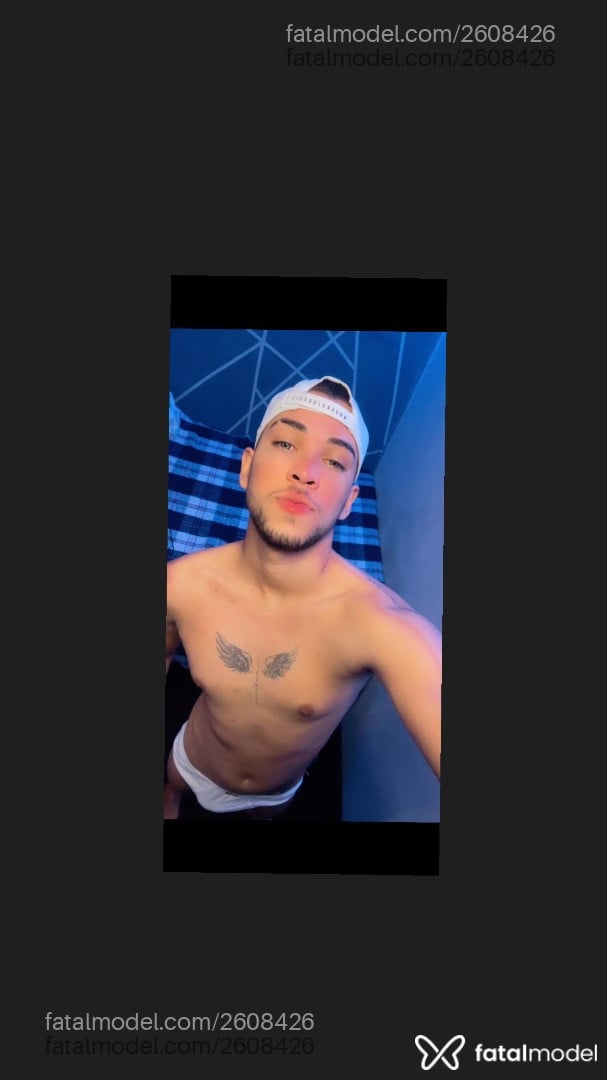 Acompanhante homem com cabelo castanho de olhos castanhos em Piranhas - Elivelton Silva