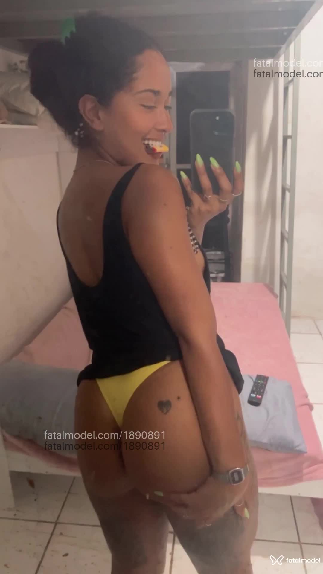 Acompanhante mulher morena (o) de olhos castanhos em Rio de Janeiro - Jeniffer
