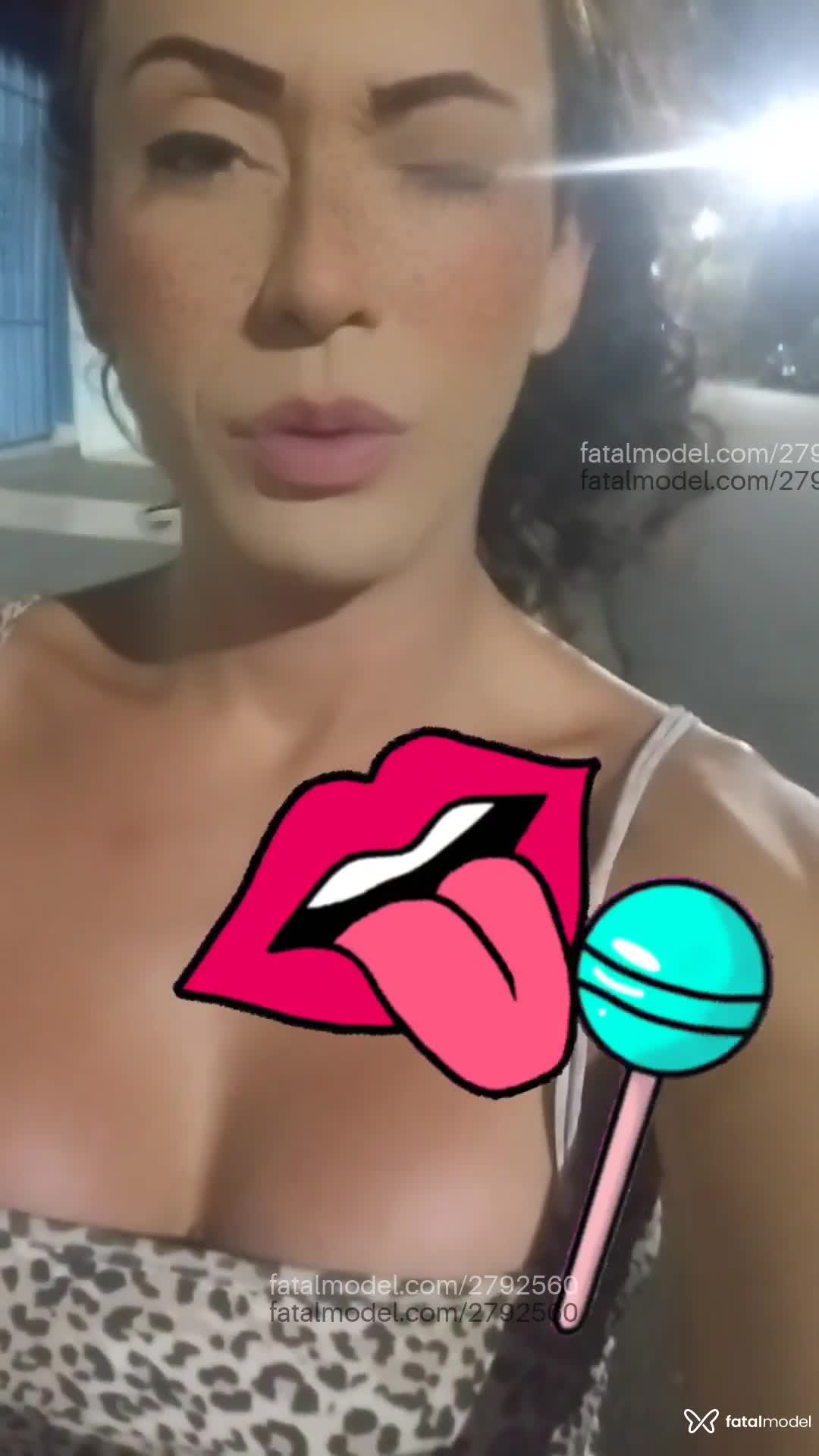 Acompanhante mulher trans com cabelo castanho de olhos verdes em Pereiras Acompanhante mulher trans com cabelo castanho de olhos verdes em Pereiras - Bia Pachecco