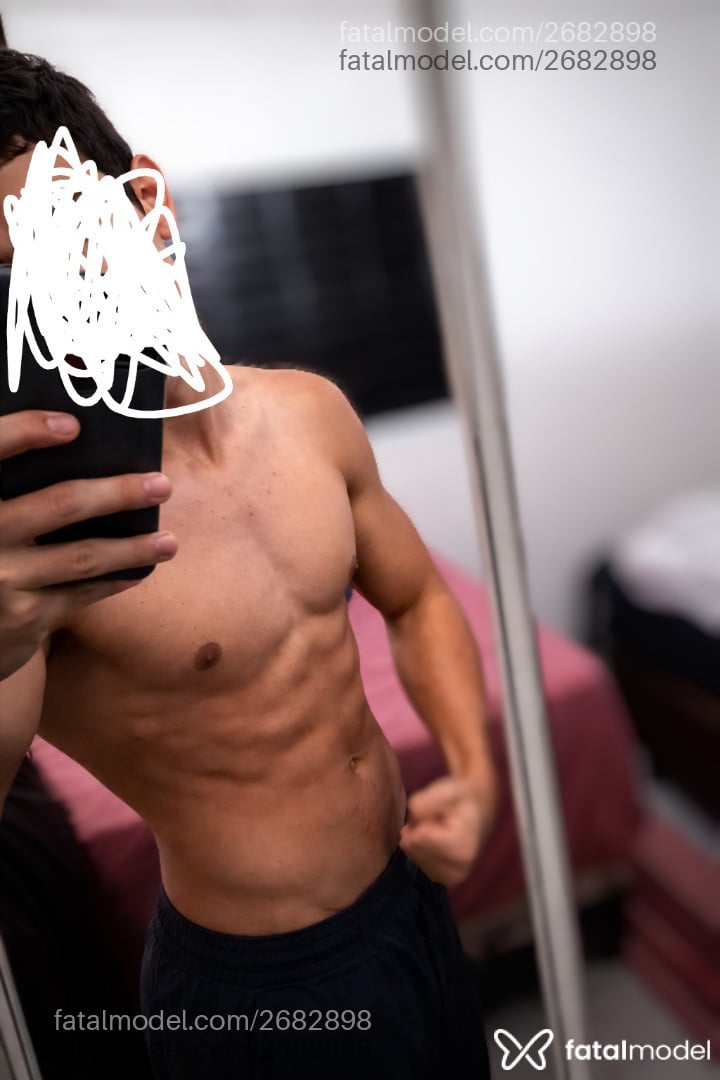 Acompanhante homem morena (o) de olhos pretos - Gabriel Dos Santos