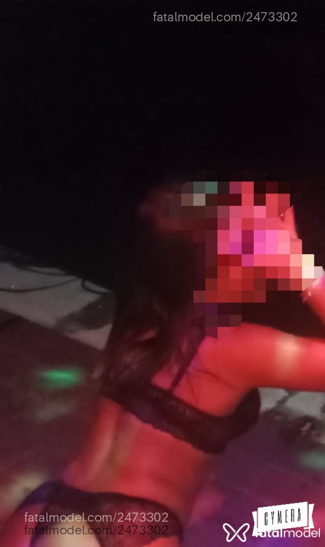 Acompanhante mulher com cabelo castanho de olhos castanhos em Teixeira de Freitas Acompanhante mulher com cabelo castanho de olhos castanhos em Teixeira de Freitas - Crystal Borges