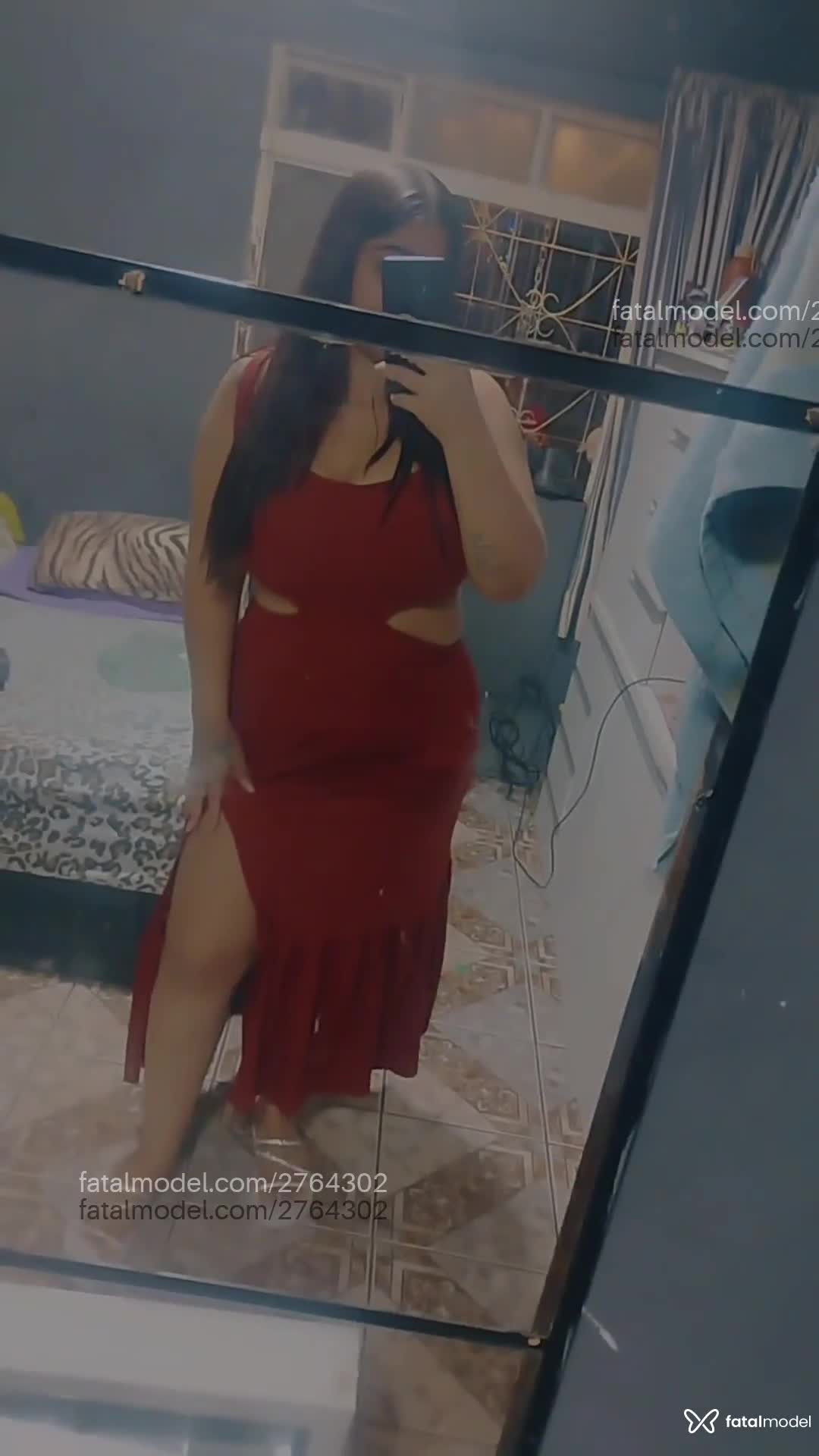 Acompanhante mulher com cabelo castanho de olhos mel - Luna Angel