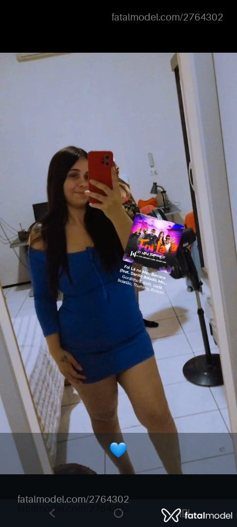 Acompanhante mulher com cabelo castanho de olhos mel - Luna Angel