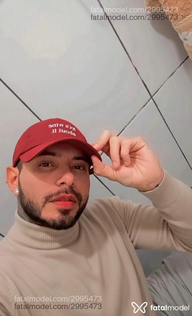 Acompanhante mulher trans morena (o) de olhos pretos em Virtual - Brenno Souza