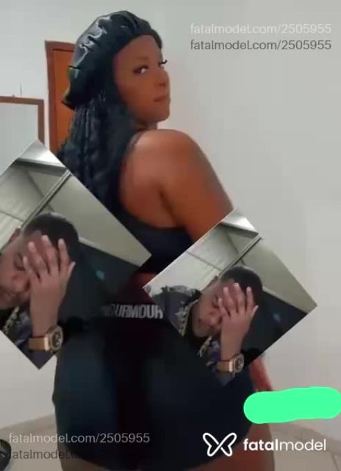 Acompanhante mulher morena (o) de olhos castanhos - Thalita