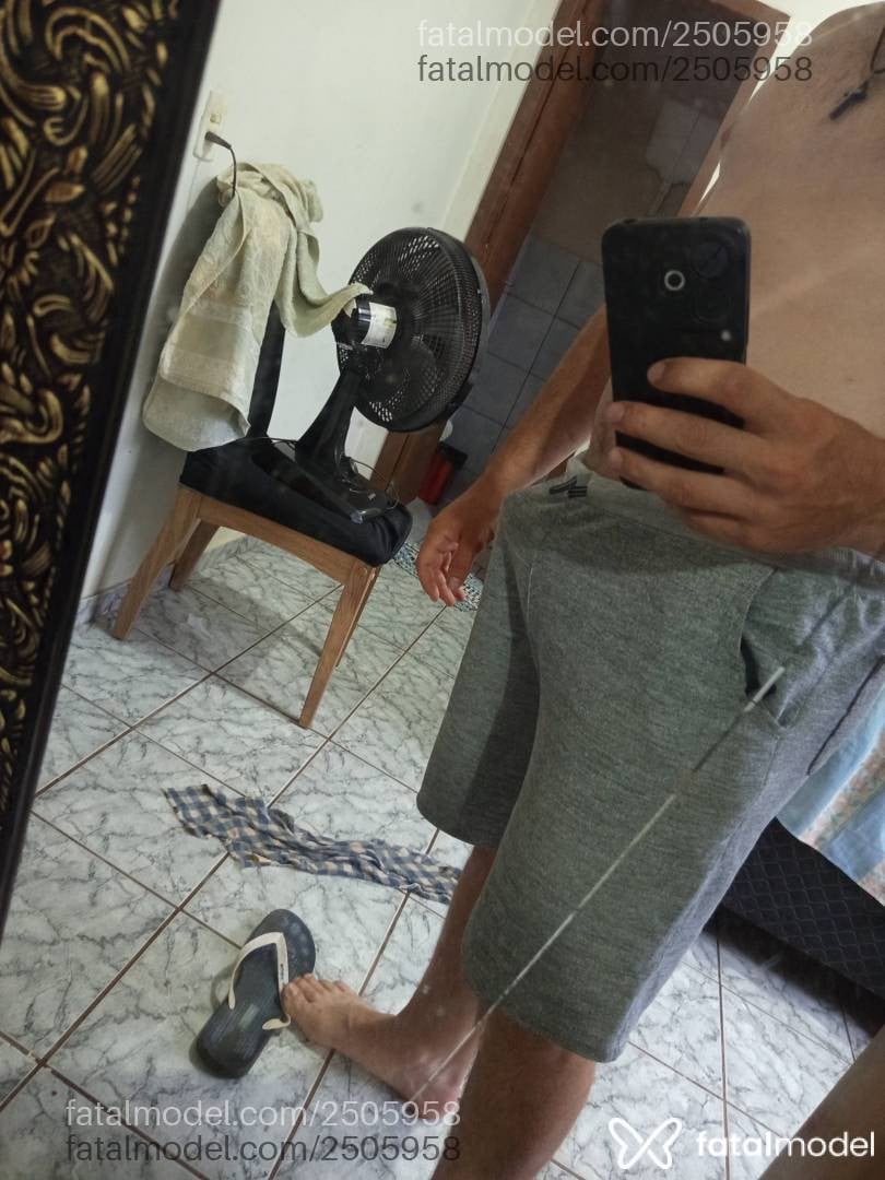 Acompanhante homem com cabelo castanho de olhos castanhos - Rodrigo