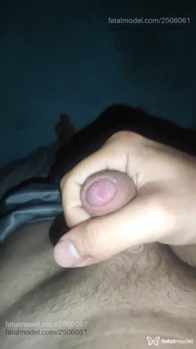 Acompanhante homem com cabelo castanho de olhos castanhos em Canoas Acompanhante homem com cabelo castanho de olhos castanhos em Canoas - Pablo