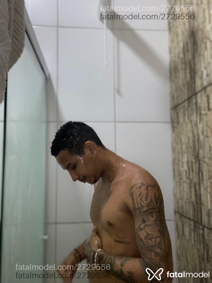 Acompanhante homem com cabelo castanho de olhos pretos em Itu Acompanhante homem com cabelo castanho de olhos pretos em Itu - Filipe