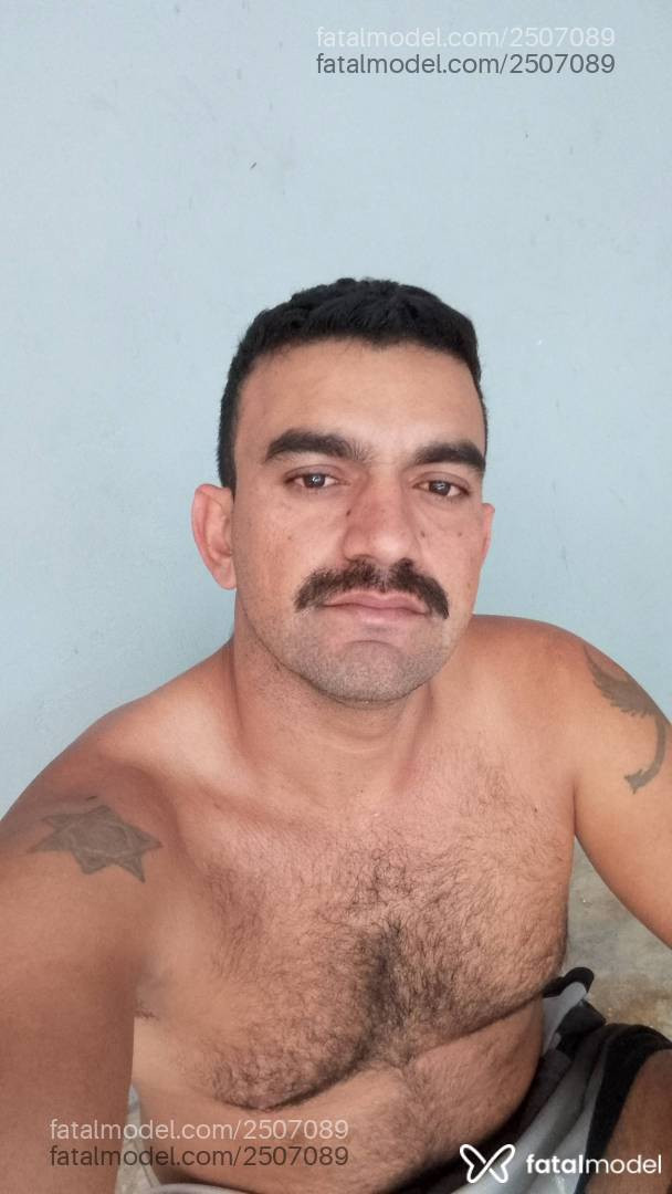 Acompanhante homem morena (o) de olhos castanhos em São Paulo Acompanhante homem morena (o) de olhos castanhos em São Paulo - Jonatas