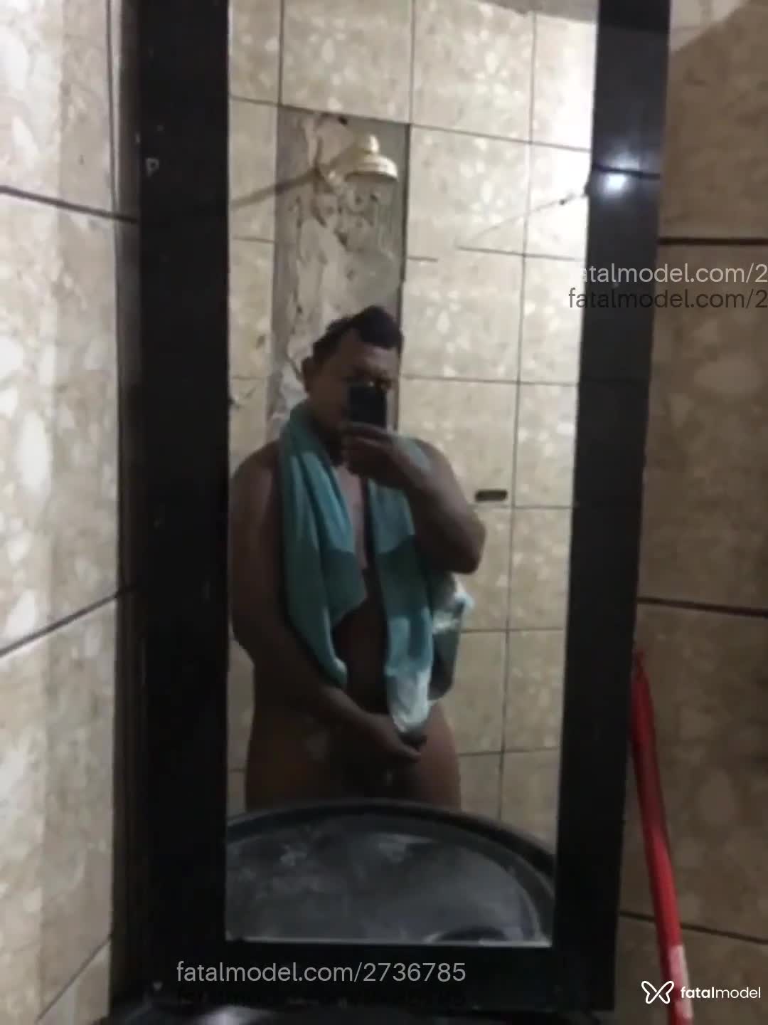Acompanhante homem morena (o) de olhos pretos em Porto Velho - Grossinho