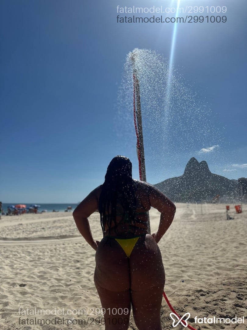 Acompanhante mulher morena (o) de olhos pretos em Rio de Janeiro - Marcelle