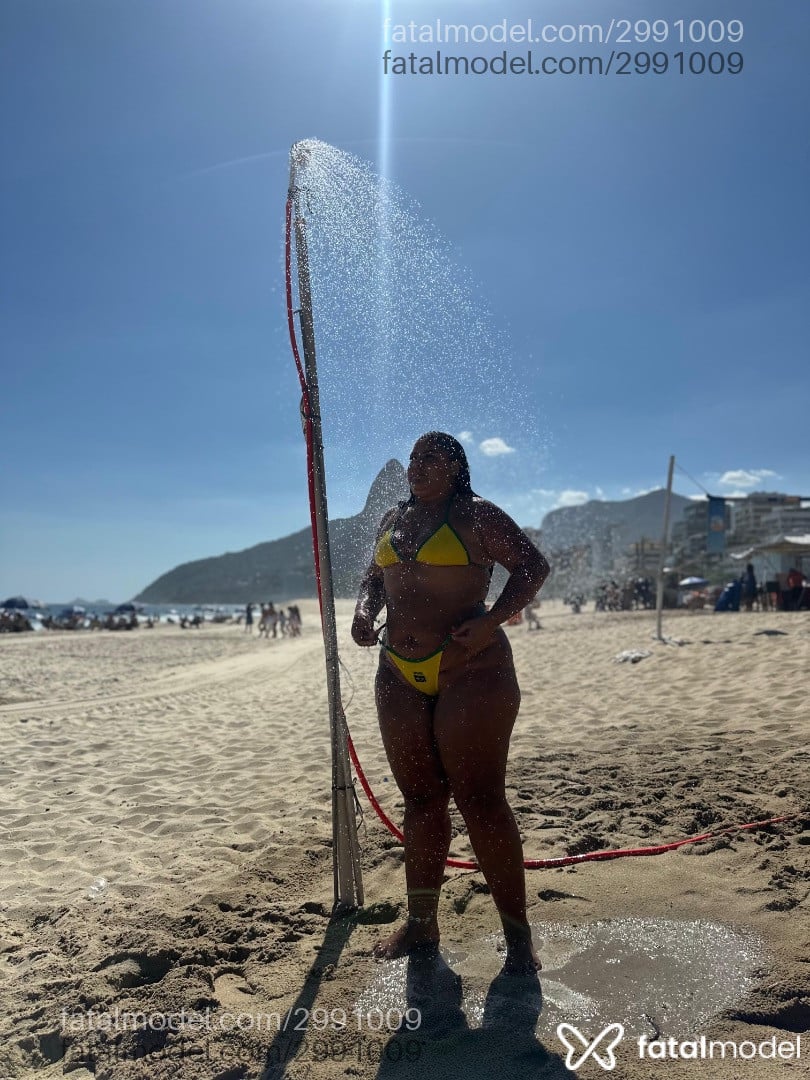 Acompanhante mulher morena (o) de olhos pretos em Rio de Janeiro - Marcelle