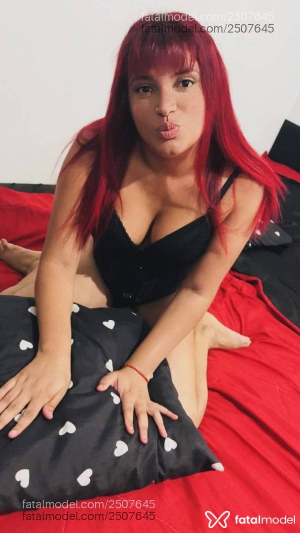 Acompanhante mulher ruiva (o) de olhos castanhos em São Paulo Acompanhante mulher ruiva (o) de olhos castanhos em São Paulo - Glaah Penélope