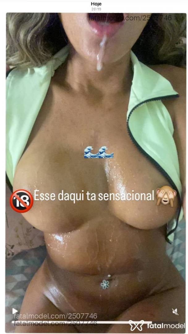 Acompanhante mulher loira (o) de olhos castanhos - Luna Kis Acompanhante mulher loira (o) de olhos castanhos - Luna Kis