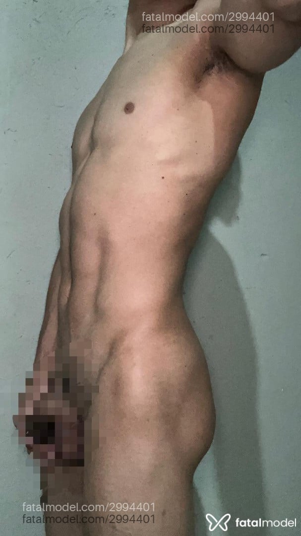 Acompanhante homem morena (o) de olhos pretos - Victor
