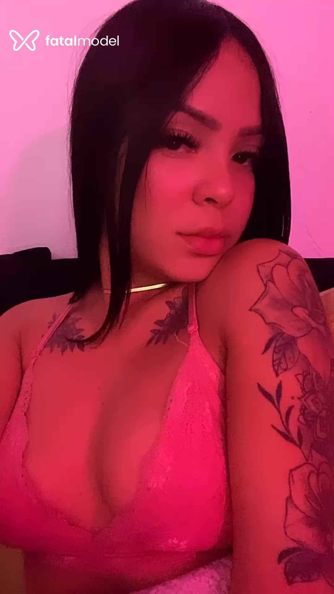 Acompanhante mulher morena (o) de olhos castanhos - Priscila Rafaele