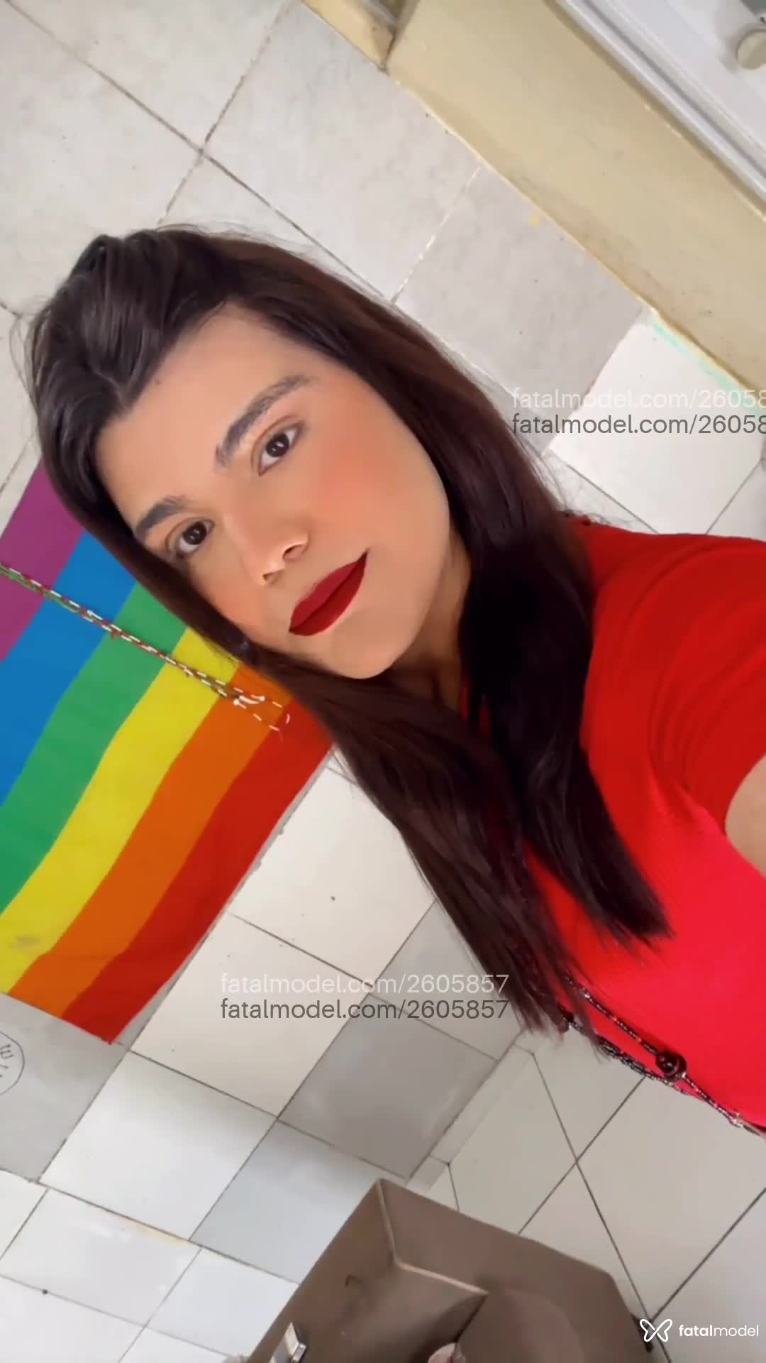 Acompanhante mulher trans ruiva (o) de olhos castanhos em Praia Grande - Mari Viana