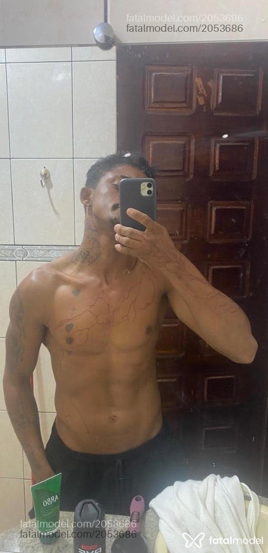 Acompanhante homem morena (o) de olhos castanhos em Brasília - Rodrigo Rafael