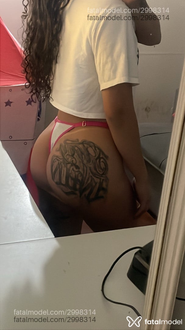 Acompanhante mulher morena (o) de olhos castanhos em Rio de Janeiro - Luiza