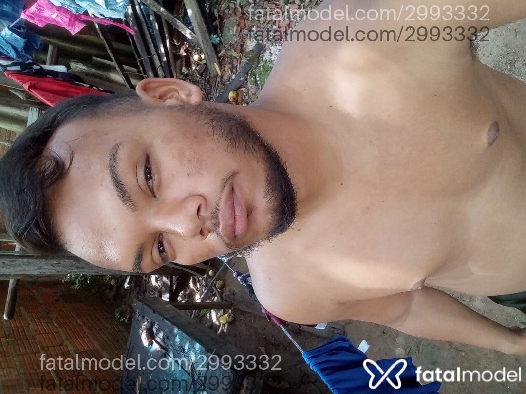 Acompanhante homem com cabelo castanho de olhos pretos em Macapá Acompanhante homem com cabelo castanho de olhos pretos em Macapá - Andre