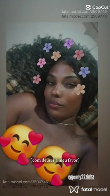 Acompanhante mulher morena (o) de olhos pretos em Rio de Janeiro Acompanhante mulher morena (o) de olhos pretos em Rio de Janeiro - Agatha