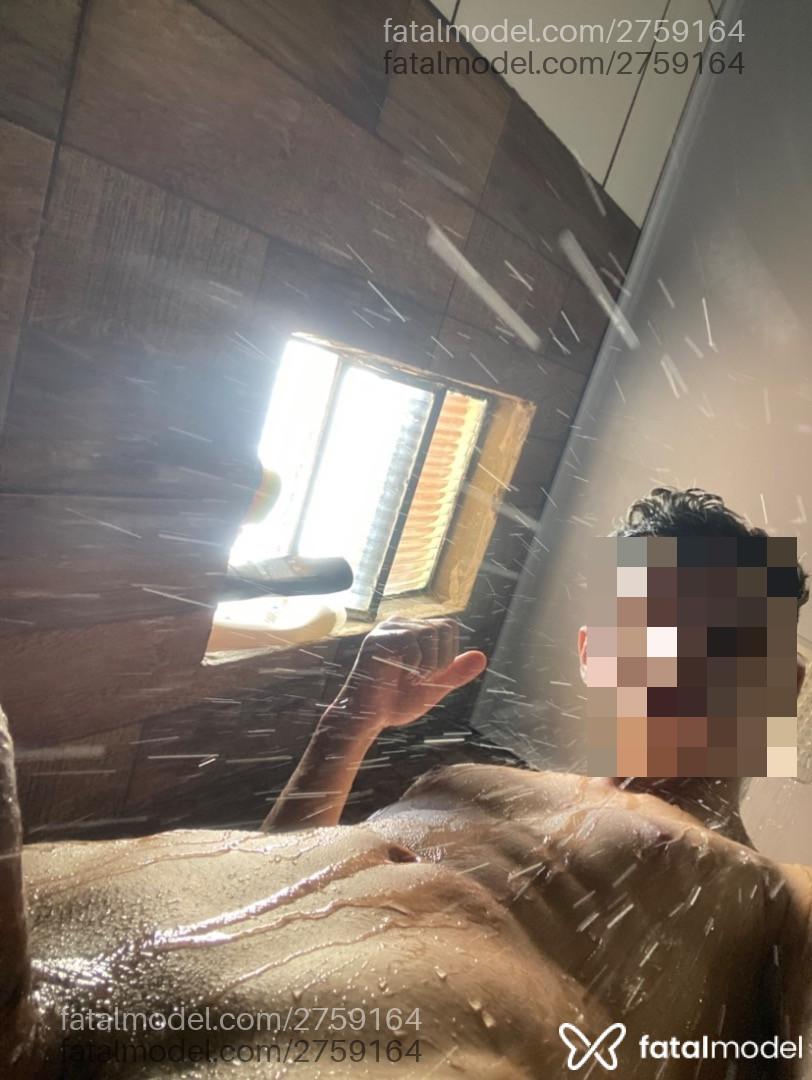 Acompanhante homem morena (o) de olhos castanhos em Campo Grande - Apollo