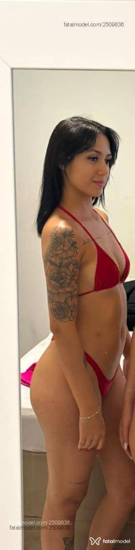 Acompanhante mulher morena (o) de olhos castanhos - Alana