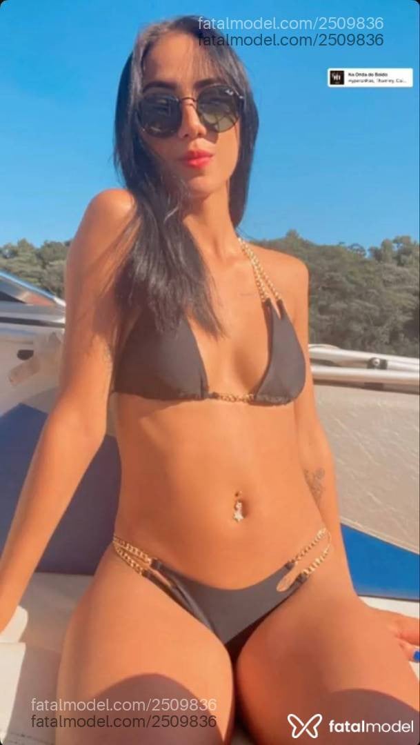 Acompanhante mulher morena (o) de olhos castanhos - Alana
