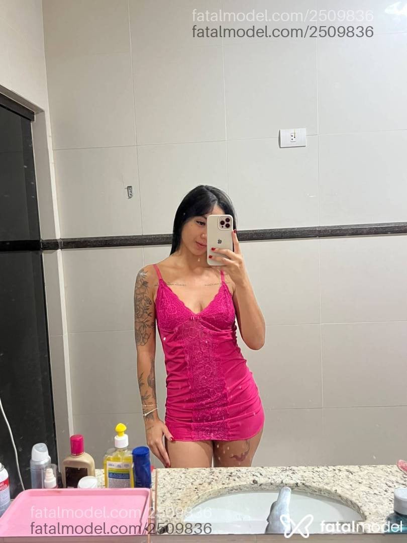 Acompanhante mulher morena (o) de olhos castanhos - Alana