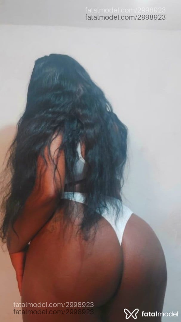 Acompanhante mulher trans morena (o) de olhos pretos em Sapiranga Acompanhante mulher trans morena (o) de olhos pretos em Sapiranga - Clara Reis