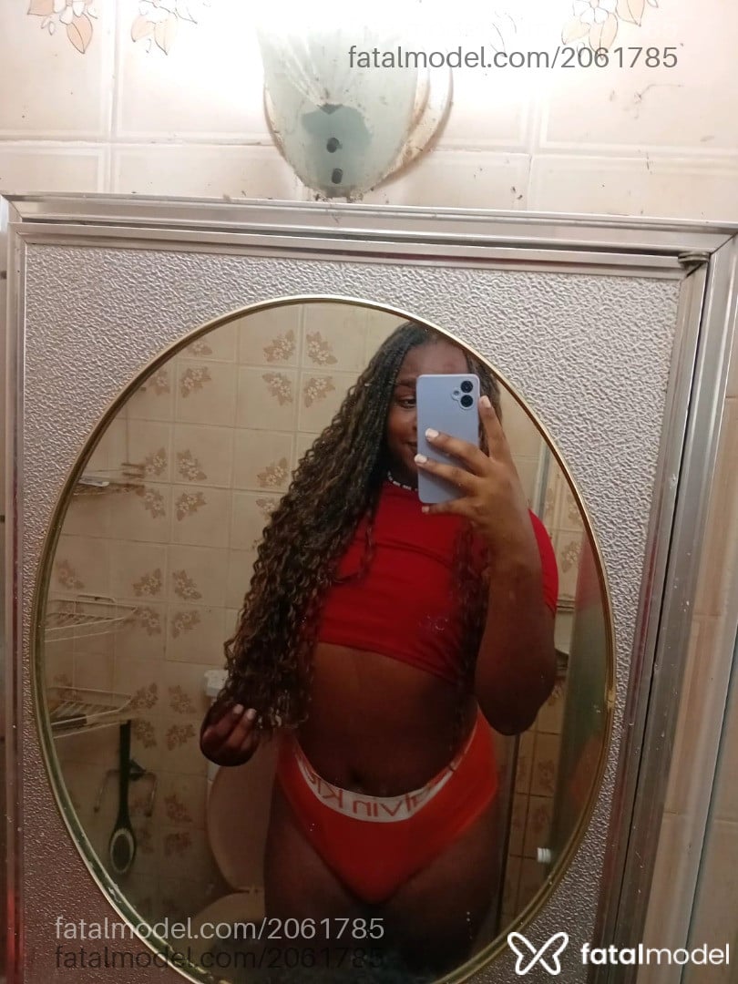 Acompanhante mulher trans morena (o) de olhos pretos em São Pedro da Aldeia Acompanhante mulher trans morena (o) de olhos pretos em São Pedro da Aldeia - Bruh Silva