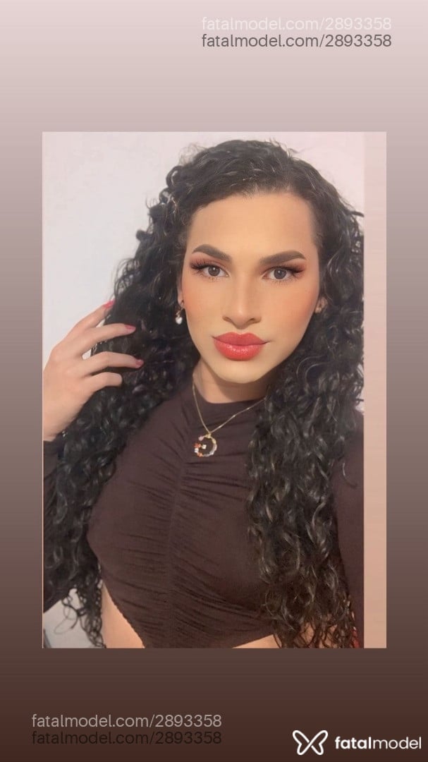 Acompanhante mulher trans morena (o) de olhos castanhos em Valinhos Acompanhante mulher trans morena (o) de olhos castanhos em Valinhos - Gabriela walker