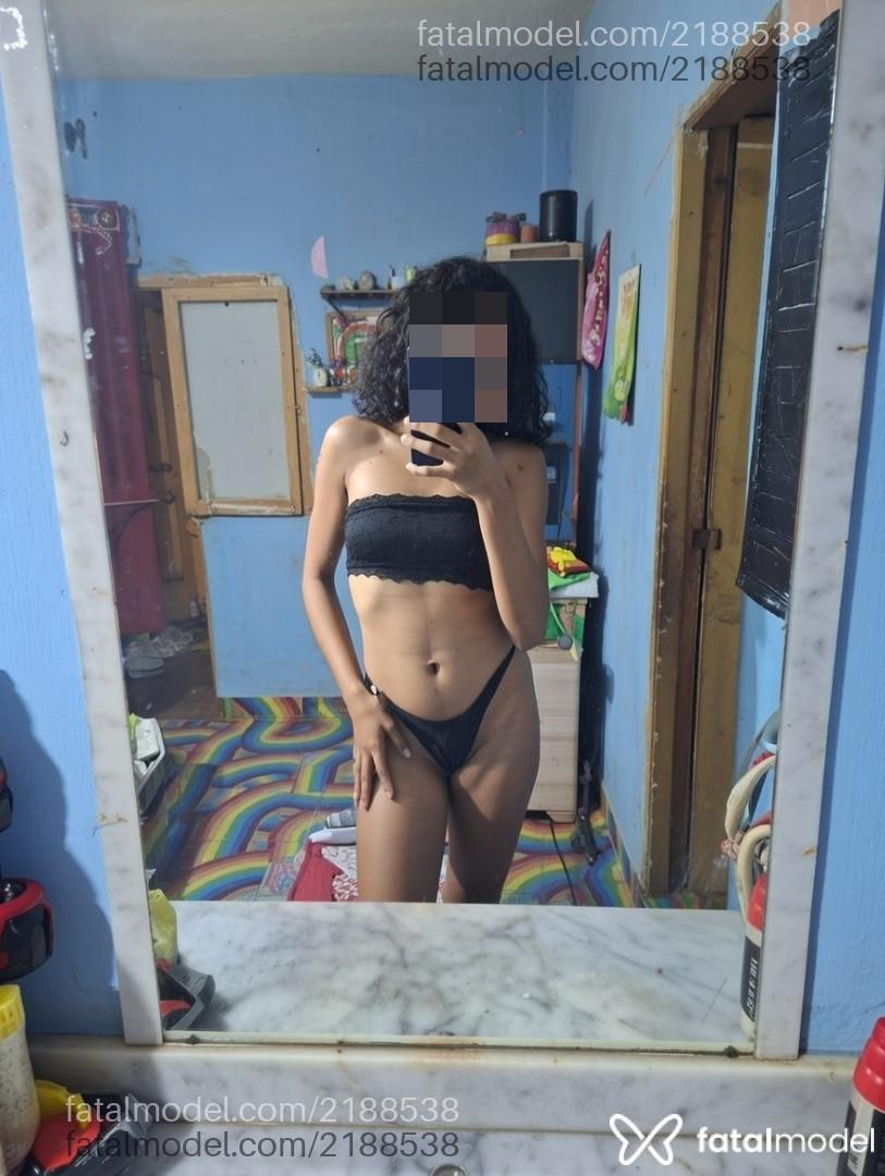 Acompanhante mulher morena (o) de olhos pretos em Macapá Acompanhante mulher morena (o) de olhos pretos em Macapá - Hannahk