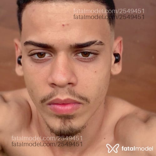 Acompanhante homem morena (o) de olhos castanhos em Goiânia Acompanhante homem morena (o) de olhos castanhos em Goiânia - Branquinhosafado