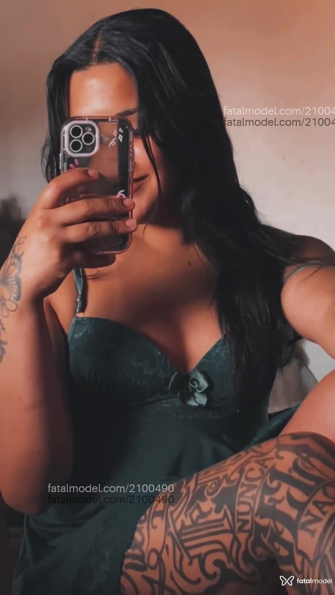 Acompanhante mulher trans morena (o) de olhos castanhos em Belo Horizonte Acompanhante mulher trans morena (o) de olhos castanhos em Belo Horizonte - Lua