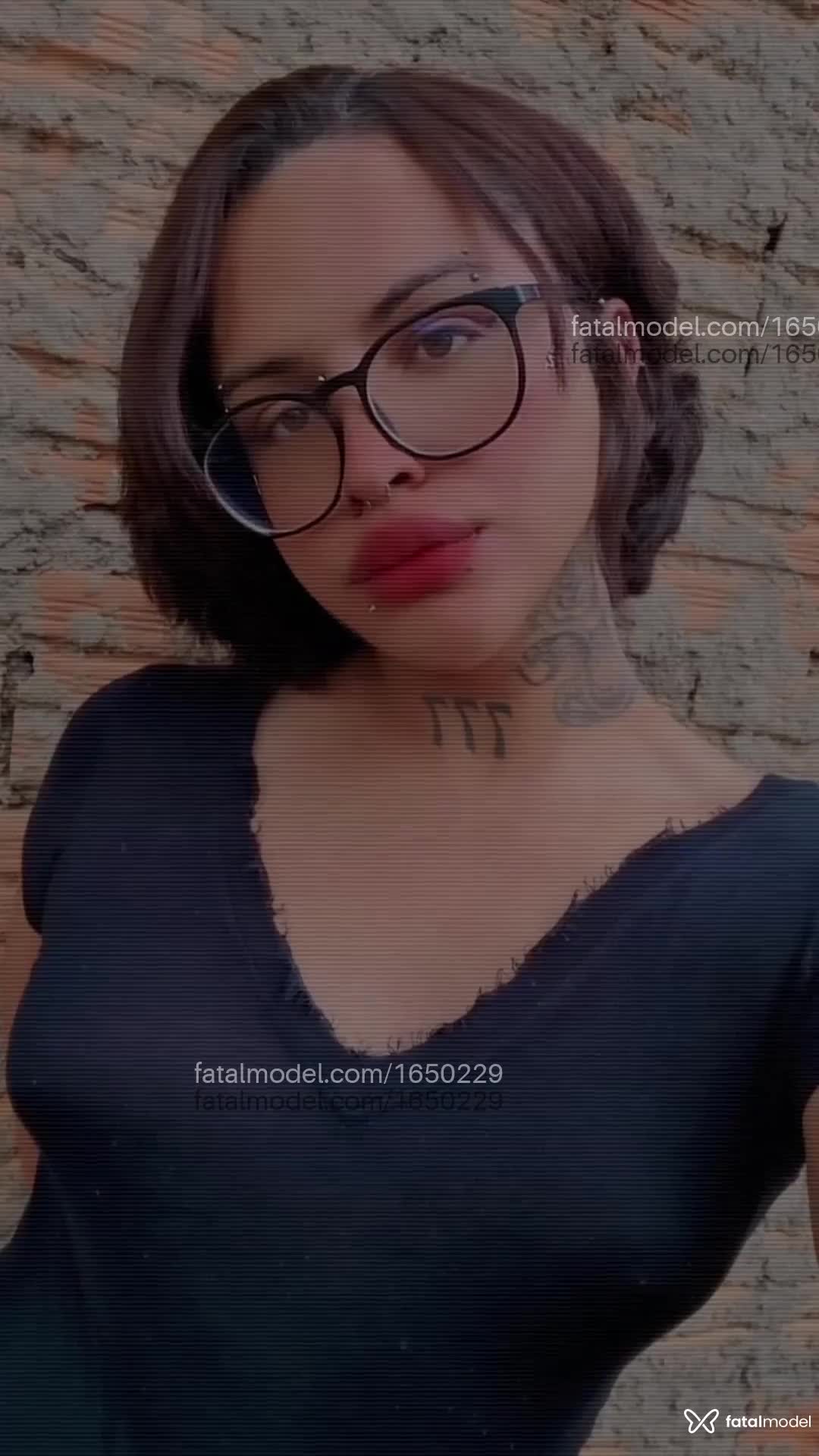 Acompanhante mulher trans com cabelo castanho de olhos castanhos em Anápolis - Aisha