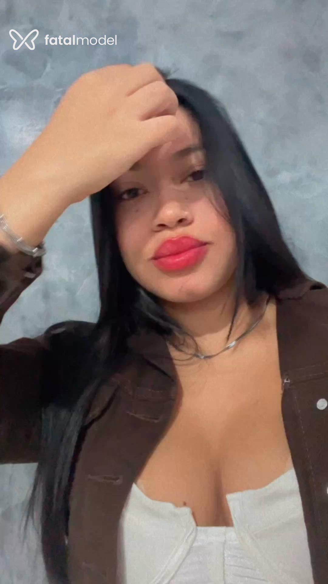Acompanhante mulher morena (o) de olhos castanhos - Jade Andrade