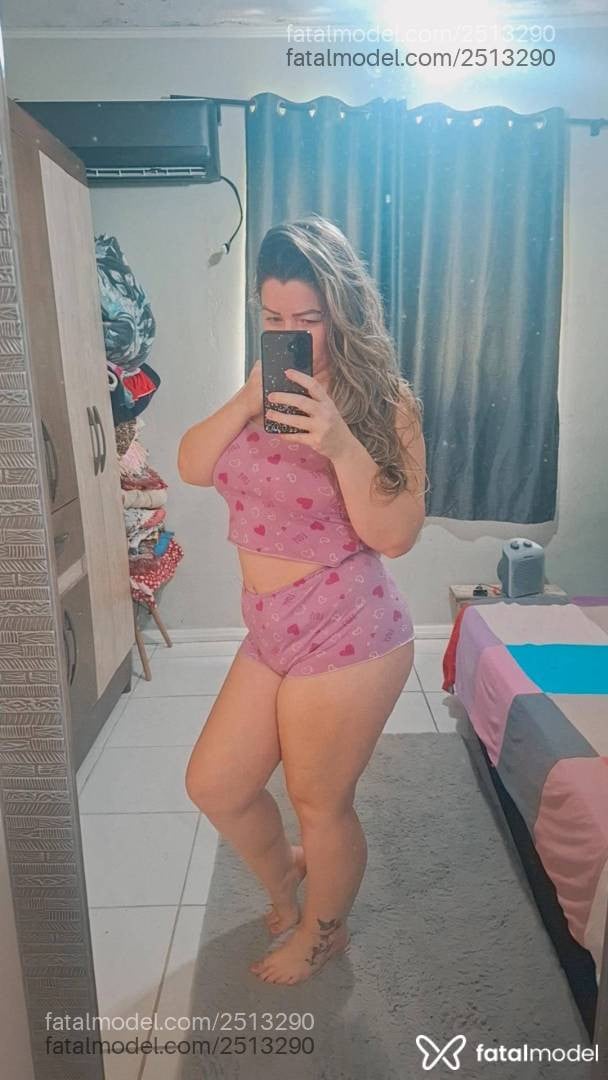 Acompanhante mulher loira (o) de olhos azuis - Loirinhamassagem