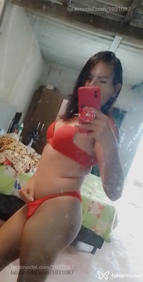 Acompanhante mulher trans morena (o) de olhos castanhos em Brasil Novo Acompanhante mulher trans morena (o) de olhos castanhos em Brasil Novo - Samira