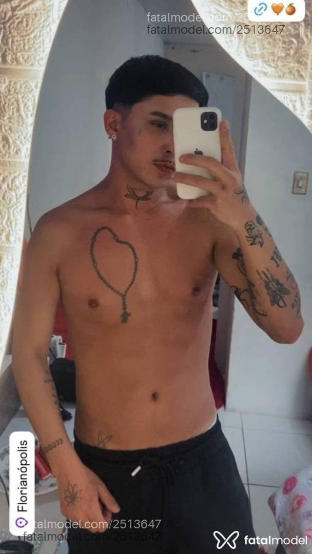 Acompanhante homem morena (o) de olhos castanhos - Garotonoviin