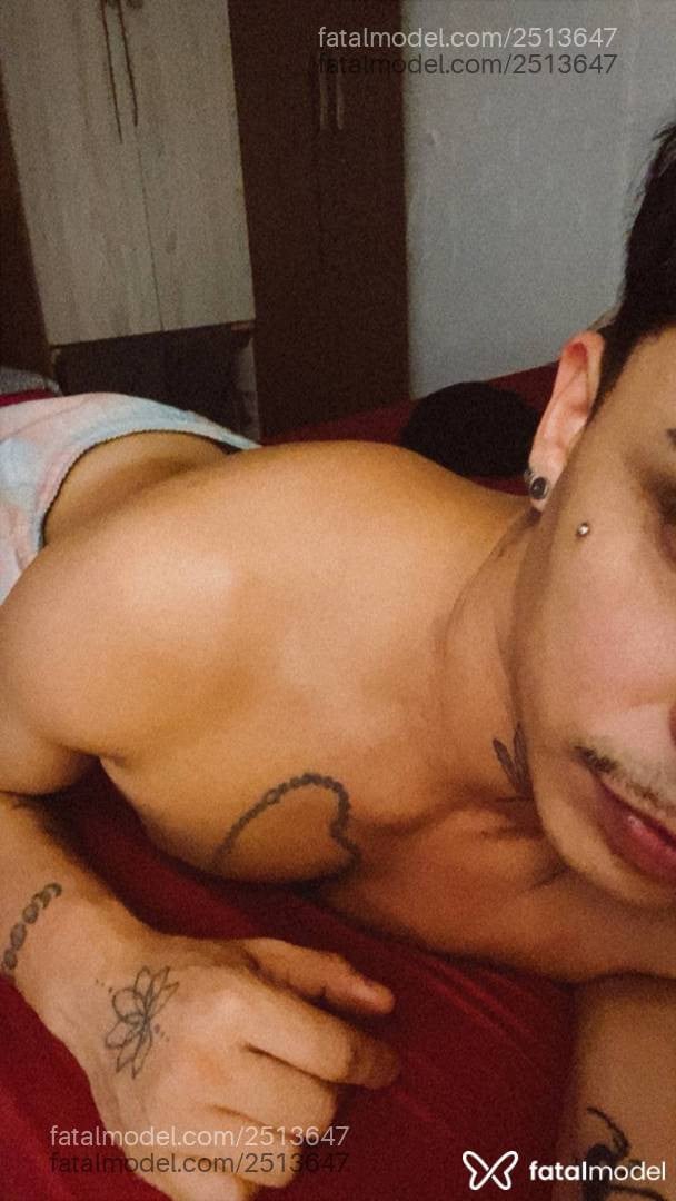 Acompanhante homem morena (o) de olhos castanhos - Garotonoviin